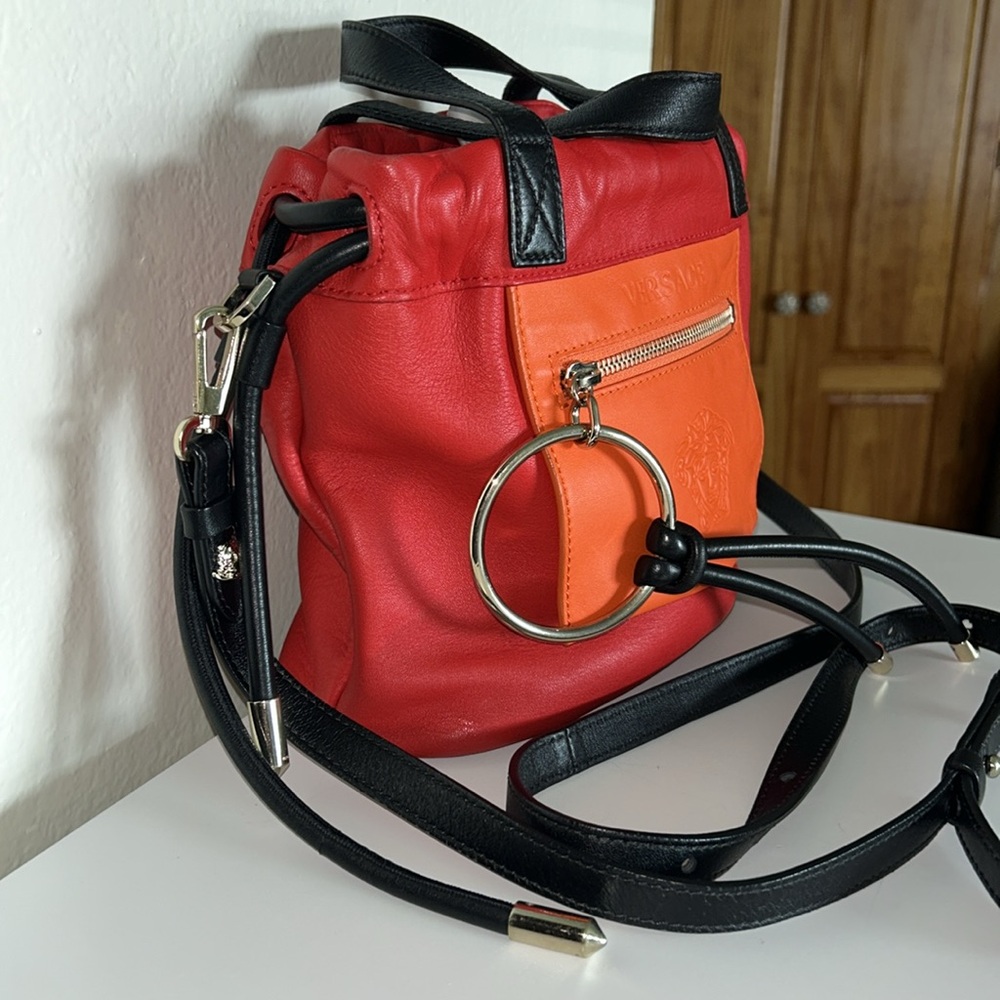 Versace made in Italy colorful leather drawsstring Crossbody/tote - Picture 4 of 15